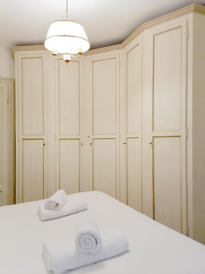Porta Venezia & Giardini Montanelli Cozy Flat Appartement Milaan Buitenkant foto