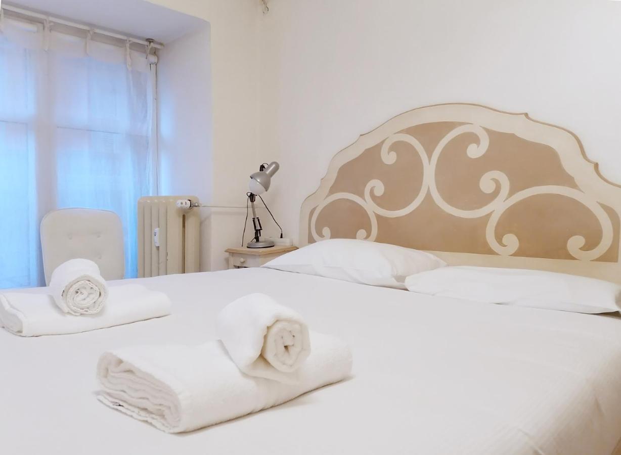 Porta Venezia & Giardini Montanelli Cozy Flat Appartement Milaan Buitenkant foto